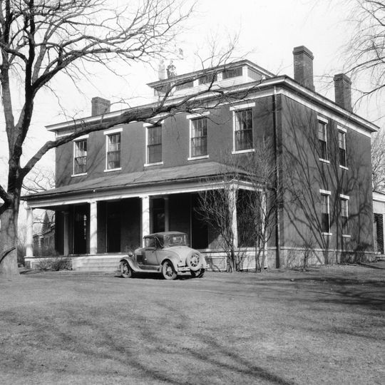 Architecture of Henry K. Holsman Historic Campus District