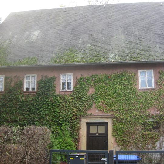 Häuslerhaus mit seitlichem Schuppen Wasserstraße 4