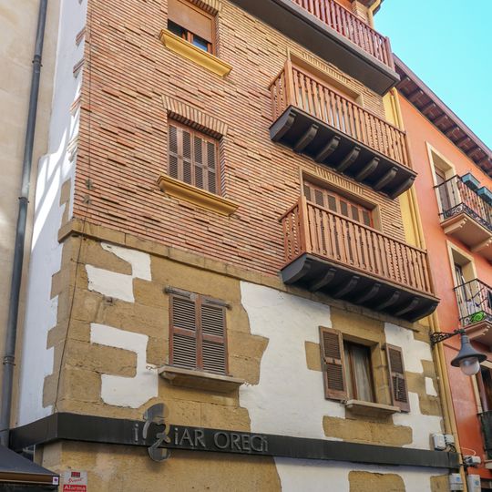 Casa Azara 6