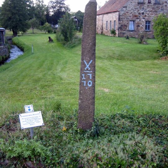 Dresdener Straße 32, Ecke Hainweg