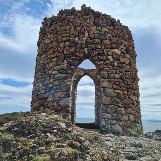 Lady's Tower, Suacher Point