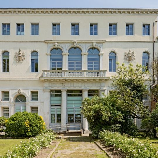 Palazzo Foresti Papadopoli