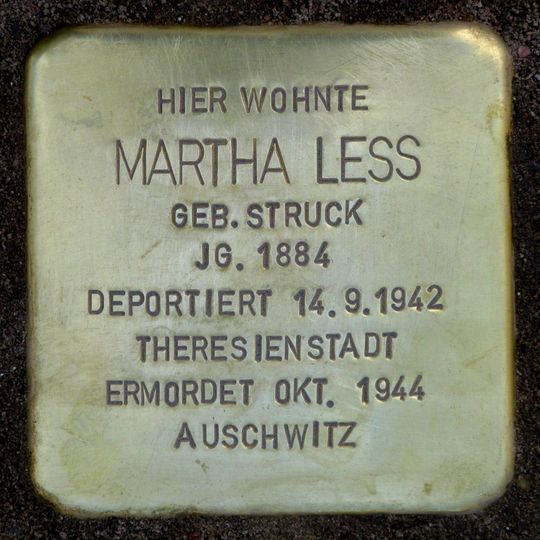 Stolperstein en memoria de Martha Less