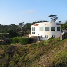 Moss Beach Distillery