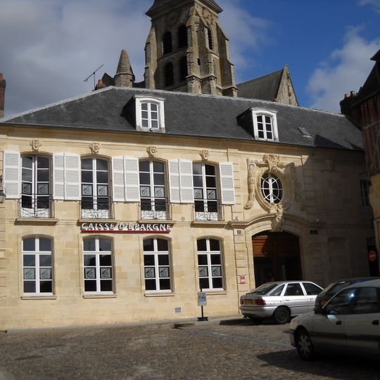 Immeuble, 28 place de l'Hôtel-de-Ville