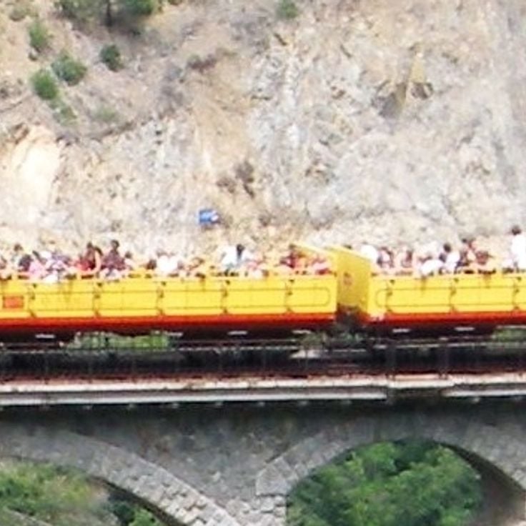 Sarı Tren