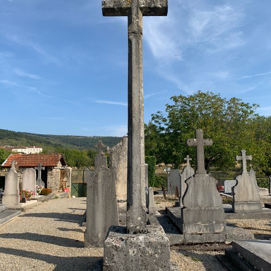 Cemetery cross of Treffort