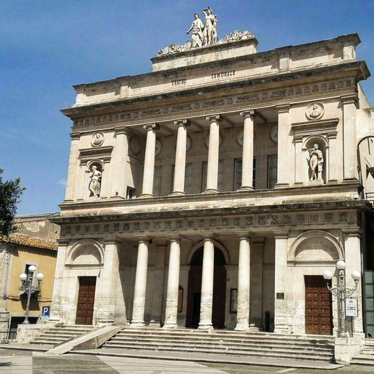 Teatro comunale Vittoria Colonna