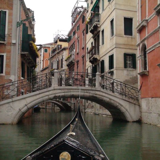 Ponte Piscina di Frezzaria