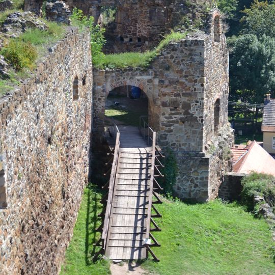 Fiľakovský hrad, bašta bránová