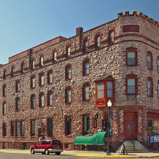 Calumet Hotel