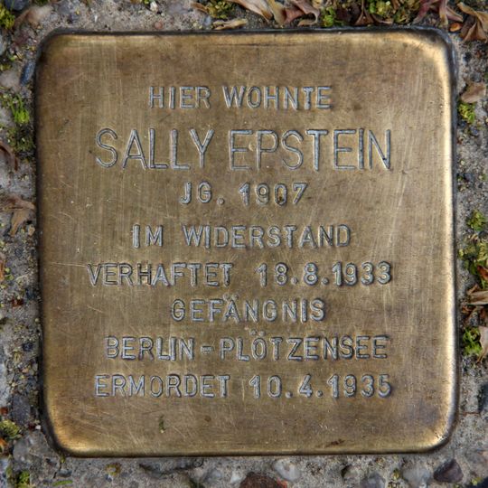 Stolperstein en memoria de Sally Epstein