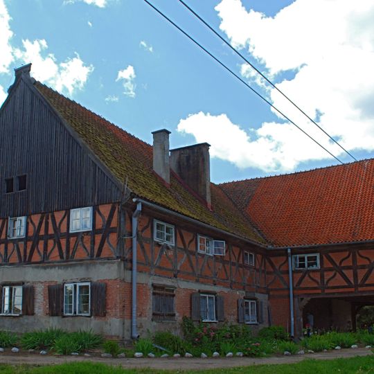 Dom podcieniowy nr 15