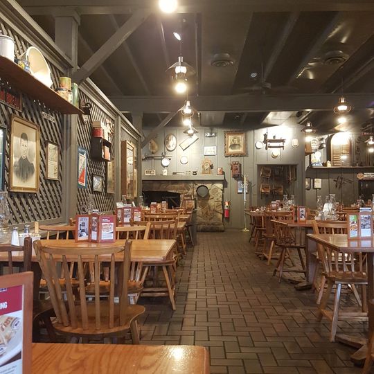 Cracker Barrel