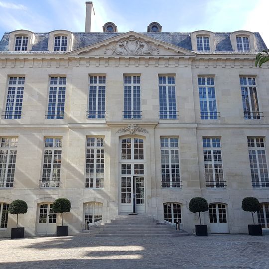 Hôtel Le Brun