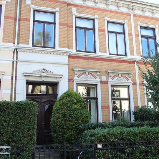 Wohnhaus Oberweserstraße 17