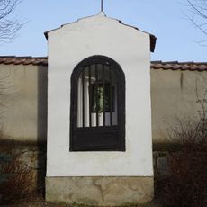 Kaplička na Jakubské návsi v Tachlovicích