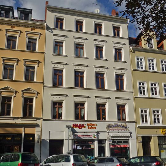 Wohnhaus in geschlossener Bebauung Elisabethstraße 7