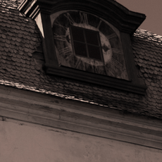 Torņa pulkstenis ar gleznojumiem