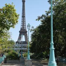 Square des Martyrs-Juifs Parkı