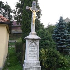 Wayside cross in Hluboké
