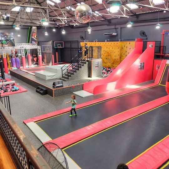 Mr. Fly Trampoline Park