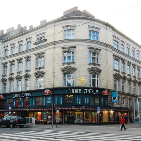 Wohnhausanlage Theresienbadgasse 1