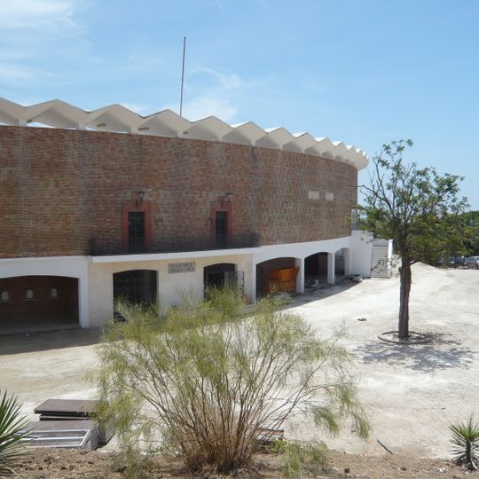 Plaza de toros de Nueva Andalucía