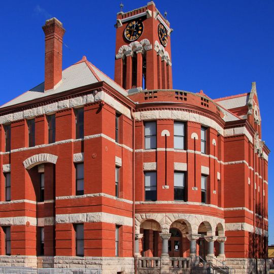 Lee County Courthouse