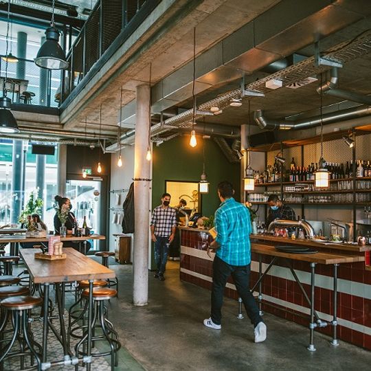 Klara — Kitchen & Bar