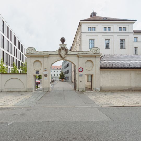 Torhaus Nußbaumstraße 5; Nußbaumstraße 7 in München