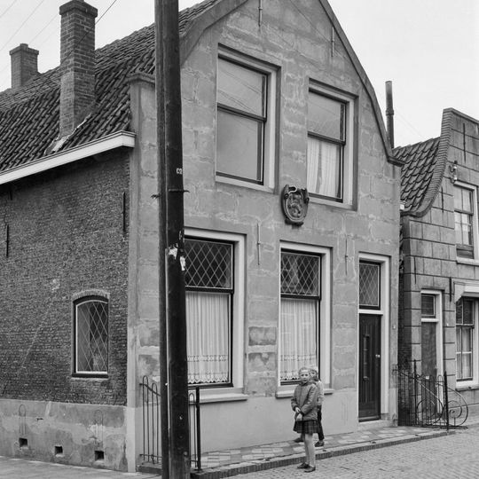 Dorpsstraat 20, Goudswaard