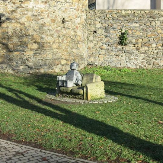 Socha Legopanáček v parku na Kalinově nábřeží v Havlíčkově Brodě