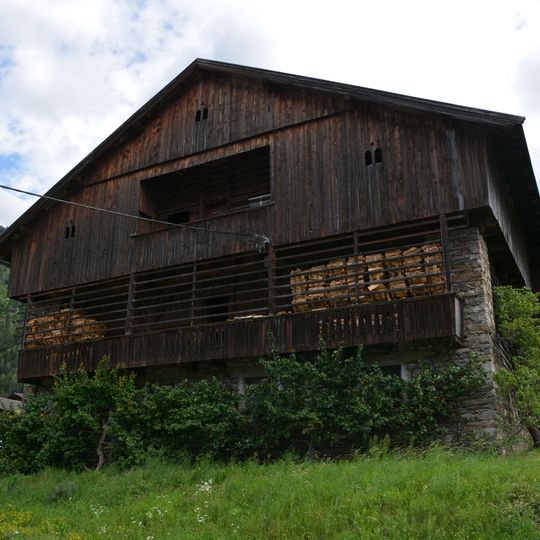 Wirtschaftsgebäude Gstinig