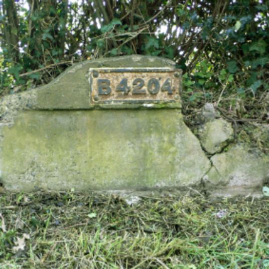 Milestone, Paynes Heath