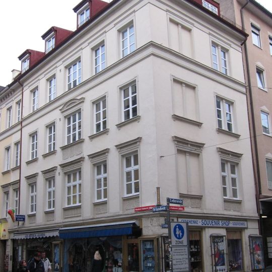 Mietshaus