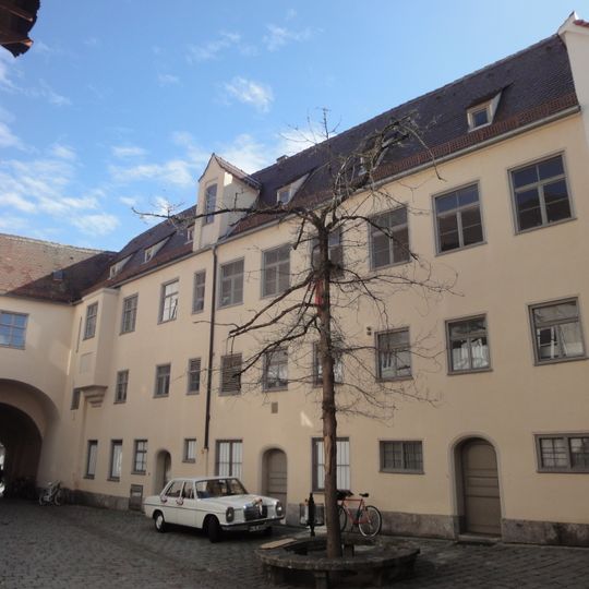 Sogenanntes von Raunersches Donationshaus