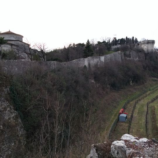 Mura difensive di Brescia