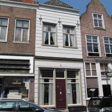 Rogstraat 14, Grave