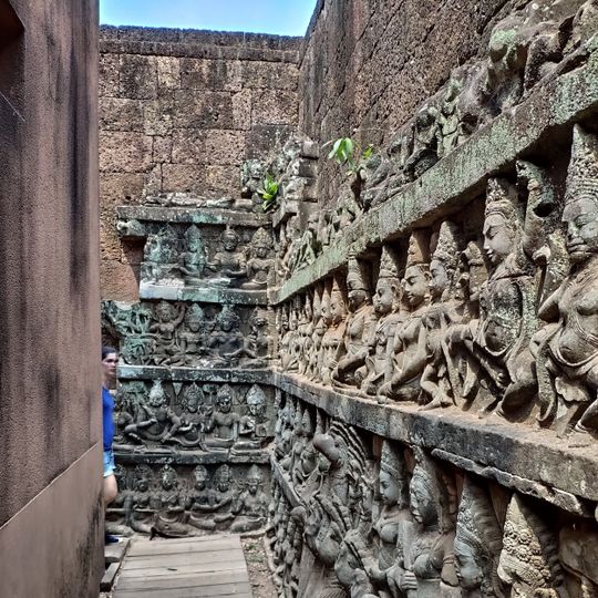 លានស្តេចគំលង់