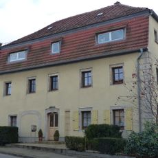 Ehemalige Schmiede, heute Wohnhaus Großenhainer Straße 29