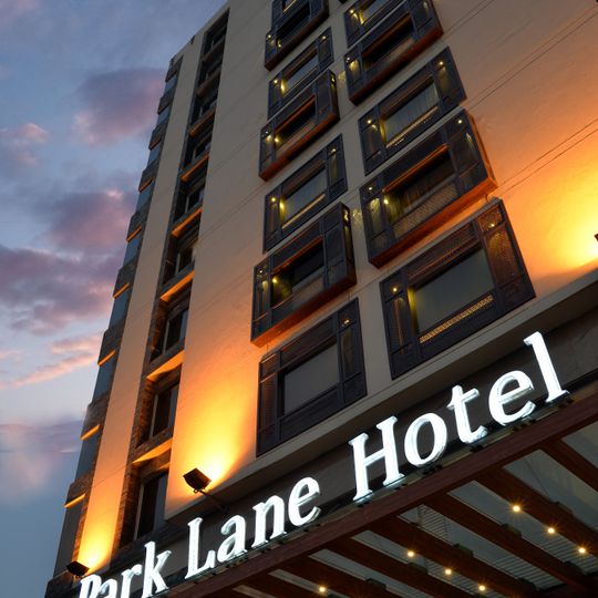 Park Lane Hotel
