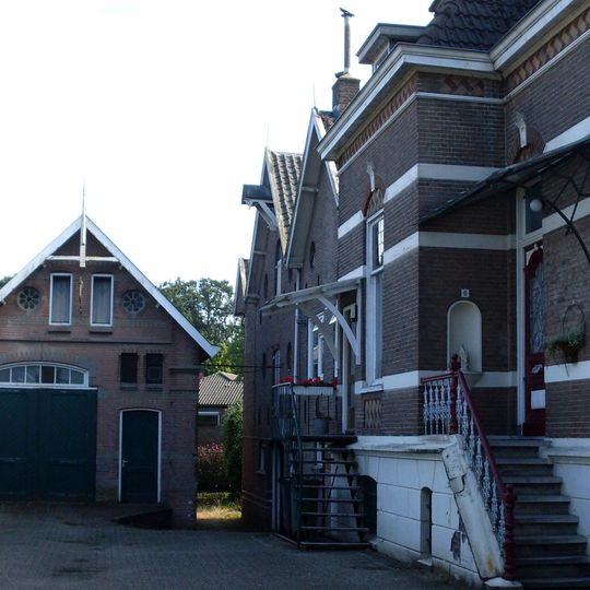 Koetshuis