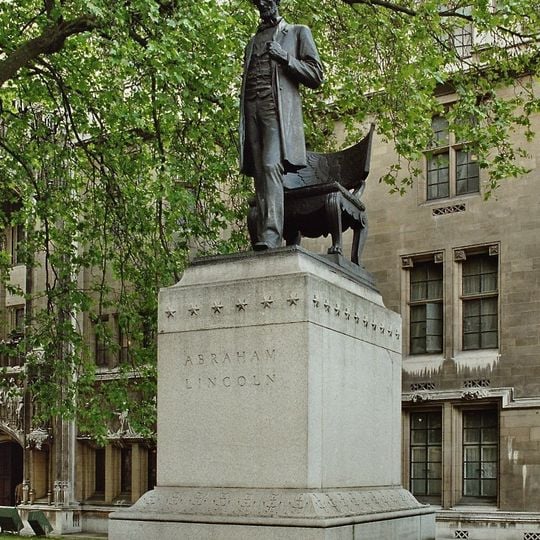 Estátua de Abraham Lincoln