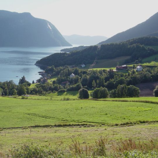 Eresfjord