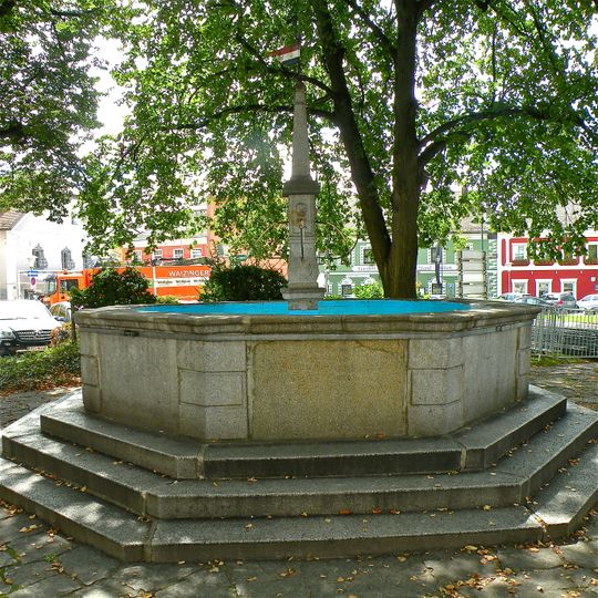Korbbrunnen in Perg