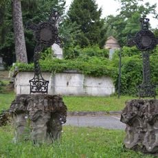 Cintorín sv. Rozálie, náhrobky