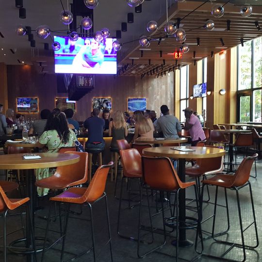 Moxies Dallas Uptown Restaurant