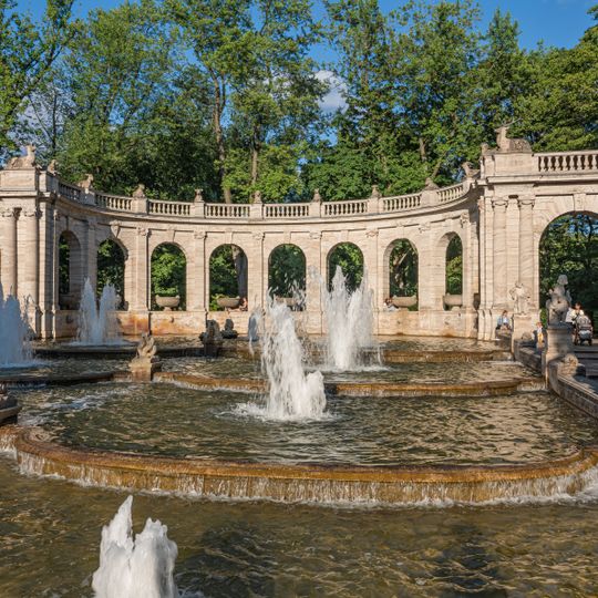 Märchenbrunnen