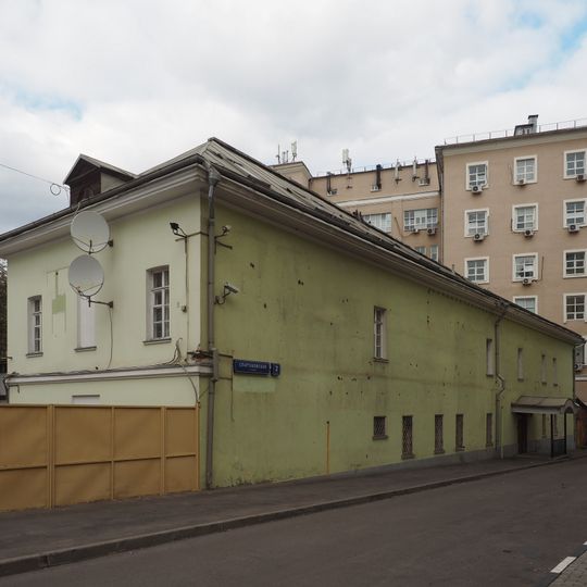 Спартаковская улица 2 корпус 6, Надворный флигель